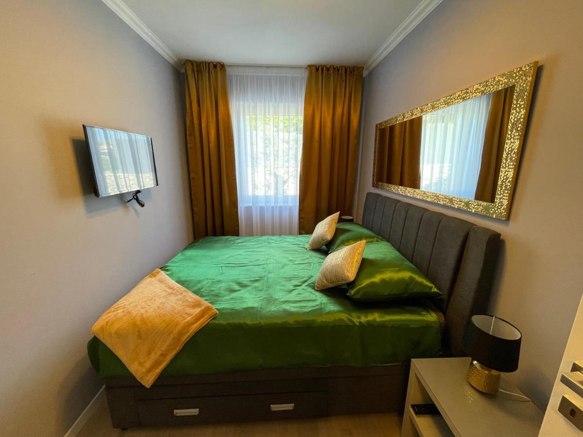 Lux Nanea Apartment Krk Town Exteriér fotografie