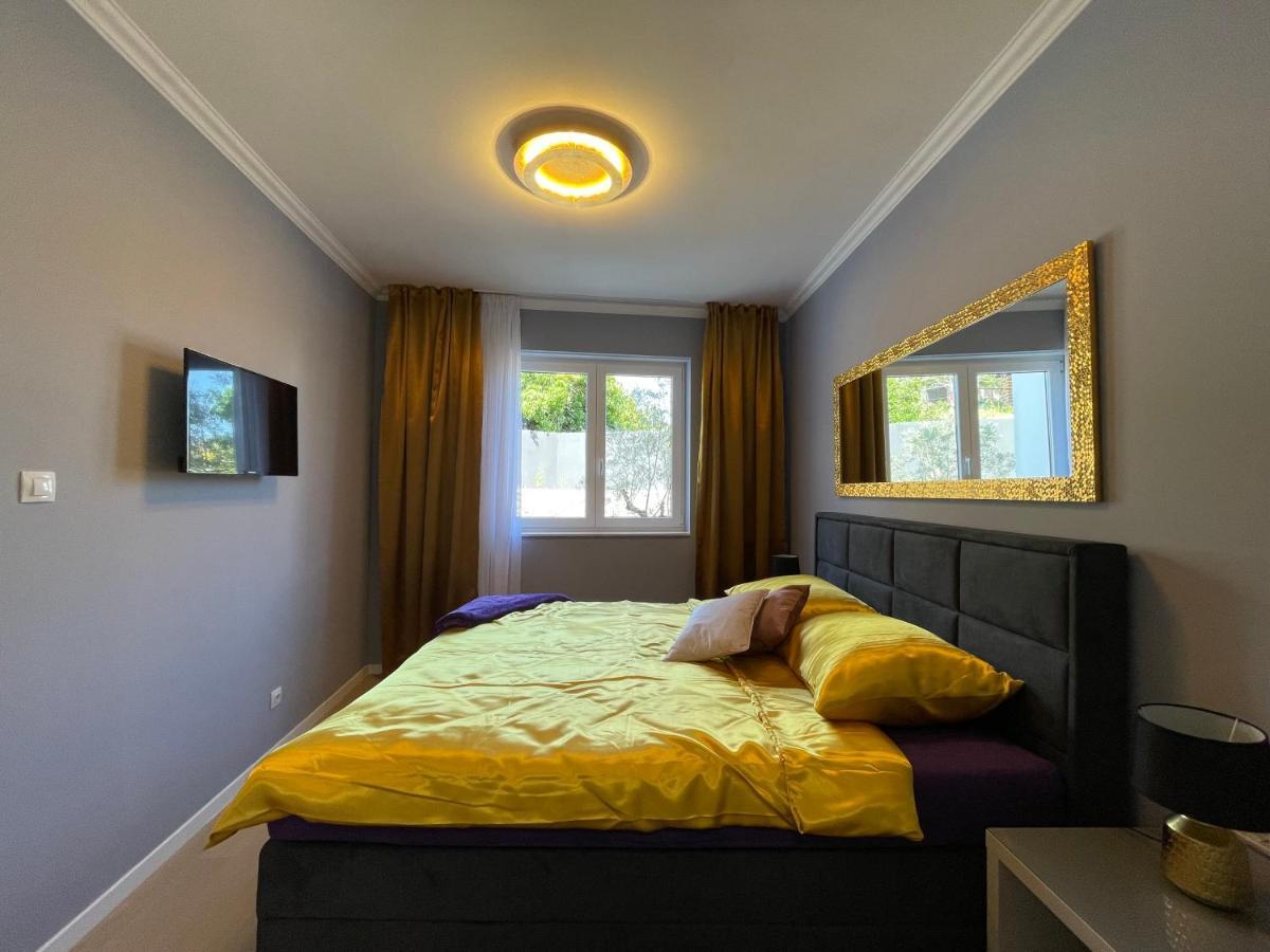 Lux Nanea Apartment Krk Town Exteriér fotografie